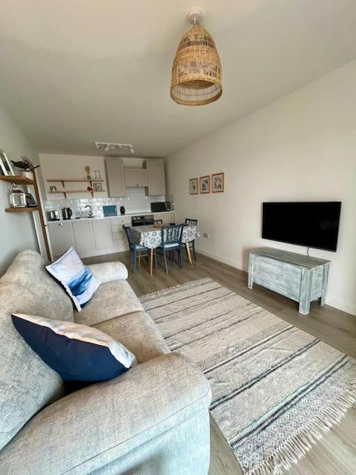 Beach Front Apartment Pwllheli Eksteriør billede